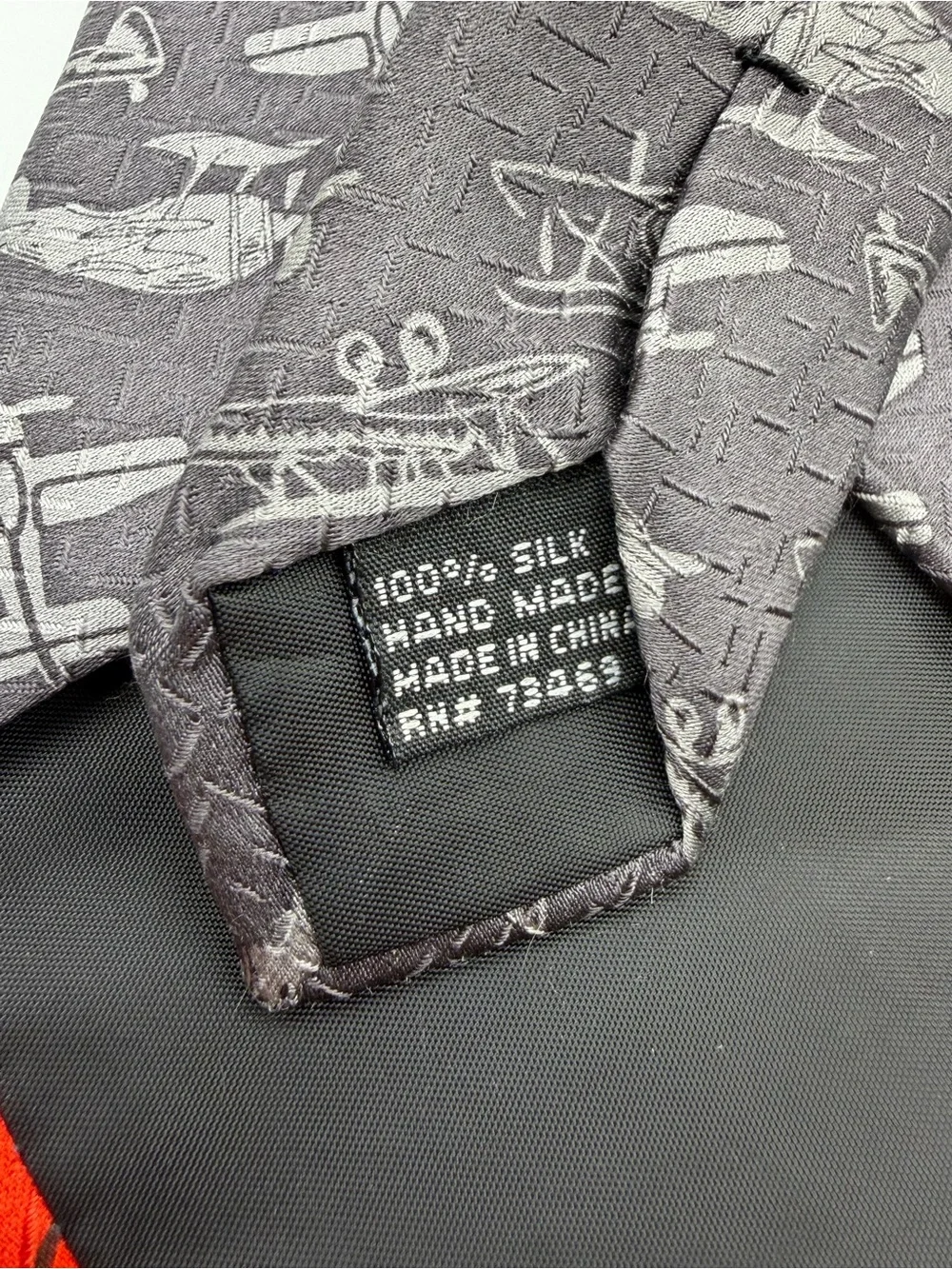 Peanuts Snoopy Flying Ace Silk Tie Gray Airplane Aviation Necktie 3.5”